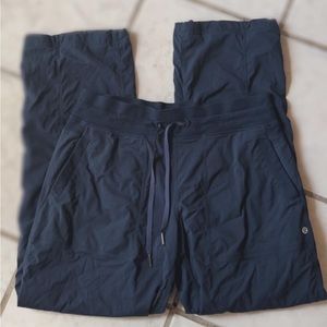 Women’s lululemon pants